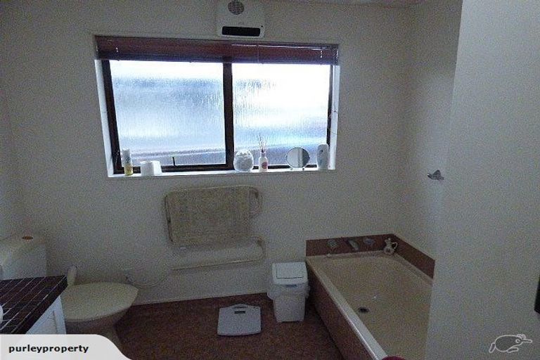 Photo of property in 168 Highsted Road, Casebrook, Christchurch, 8051