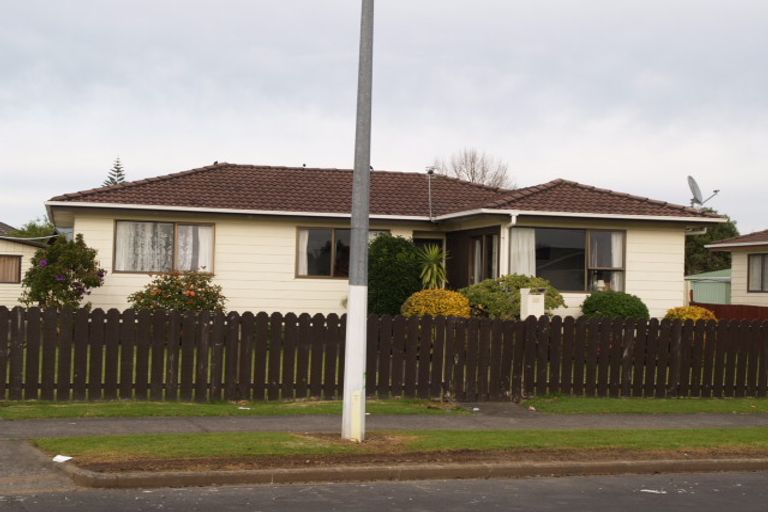 Photo of property in 28 Growers Lane, Mangere East, Auckland, 2024