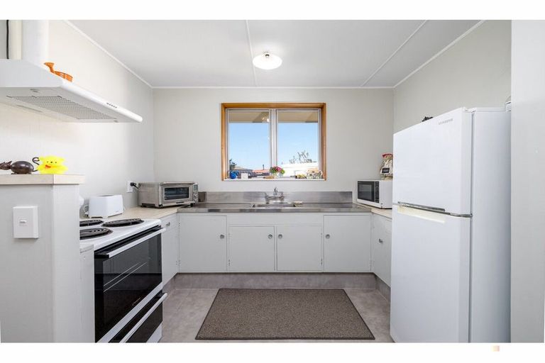Photo of property in 150 Queen Street, Waimate, 7924