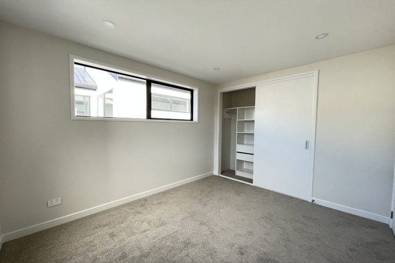 Photo of property in 12 Kea Road, Silverdale, 0932