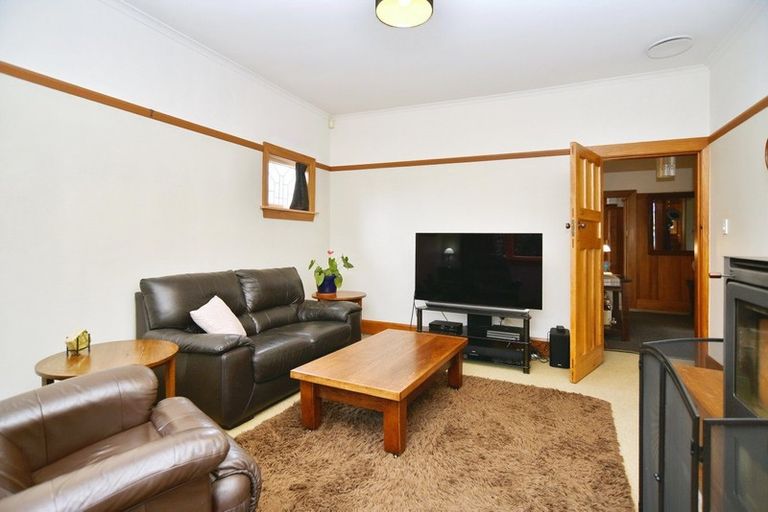 Photo of property in 100 Edward Avenue, Edgeware, Christchurch, 8013