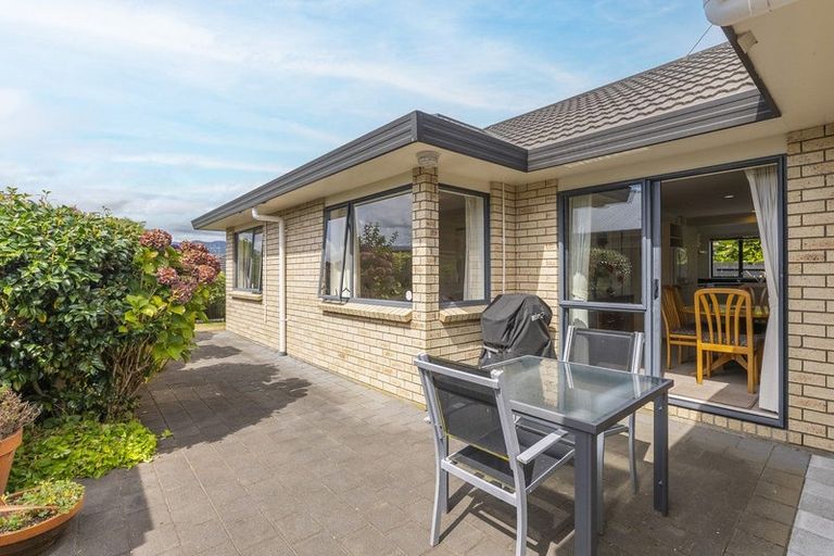 Photo of property in 14 San Vito Place, Paraparaumu Beach, Paraparaumu, 5032