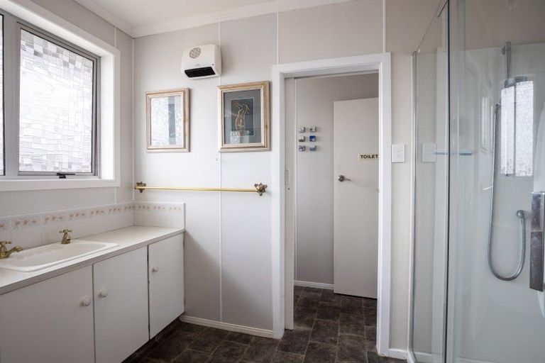 Photo of property in 47d Record Street, Fitzroy, New Plymouth, 4312