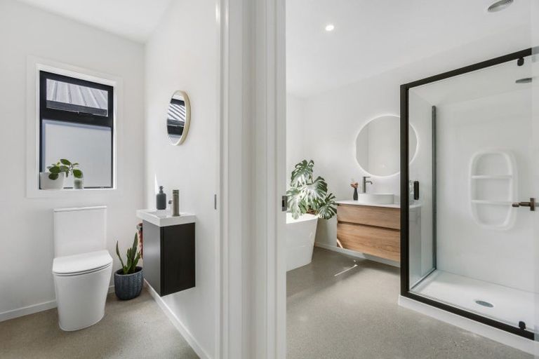 Photo of property in 38 Longview Drive, Lake Hawea, 9382