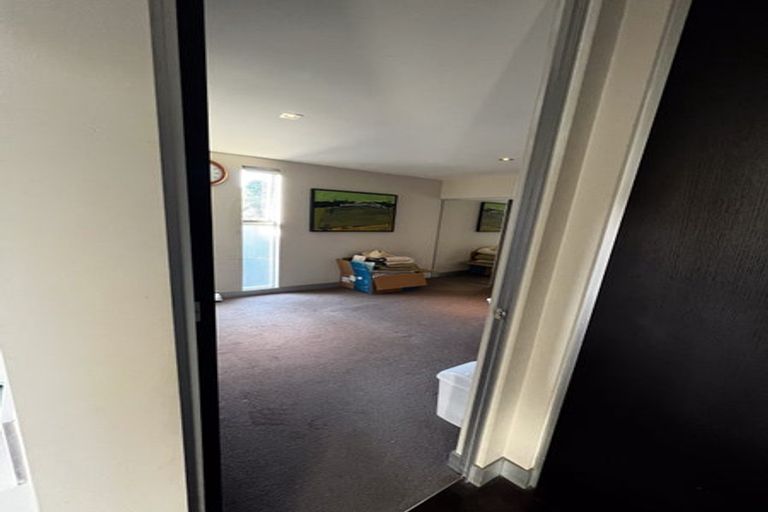Photo of property in 131 Onetaunga Road, Chatswood, Auckland, 0626