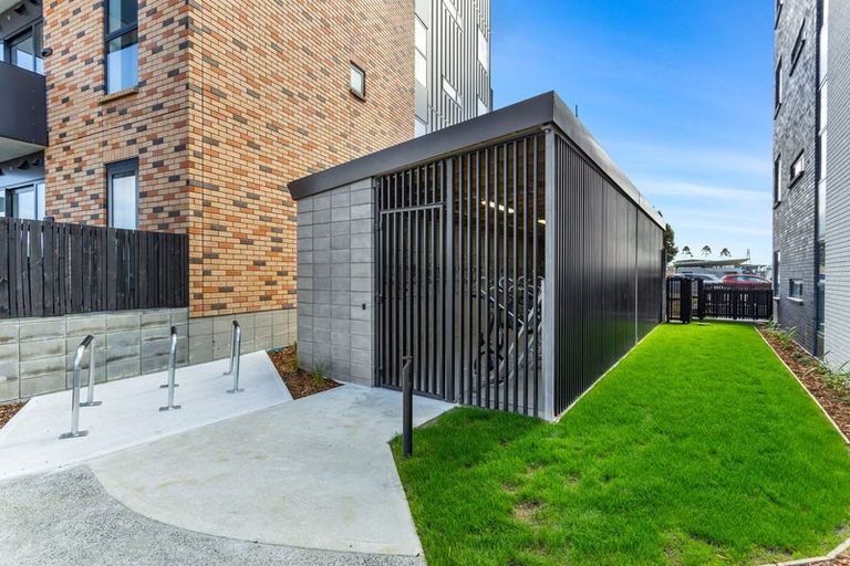 Photo of property in 101/6 Rauroa Lane, Hobsonville, Auckland, 0616