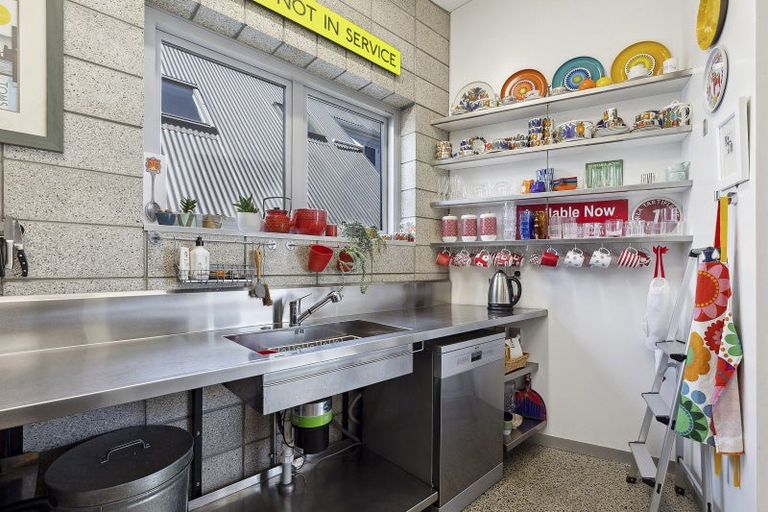 Photo of property in 29 Waru Street, Khandallah, Wellington, 6035