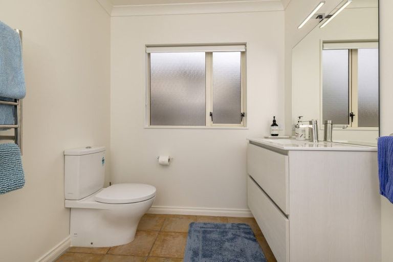 Photo of property in 29 Avion Terrace, Raumati Beach, Paraparaumu, 5032