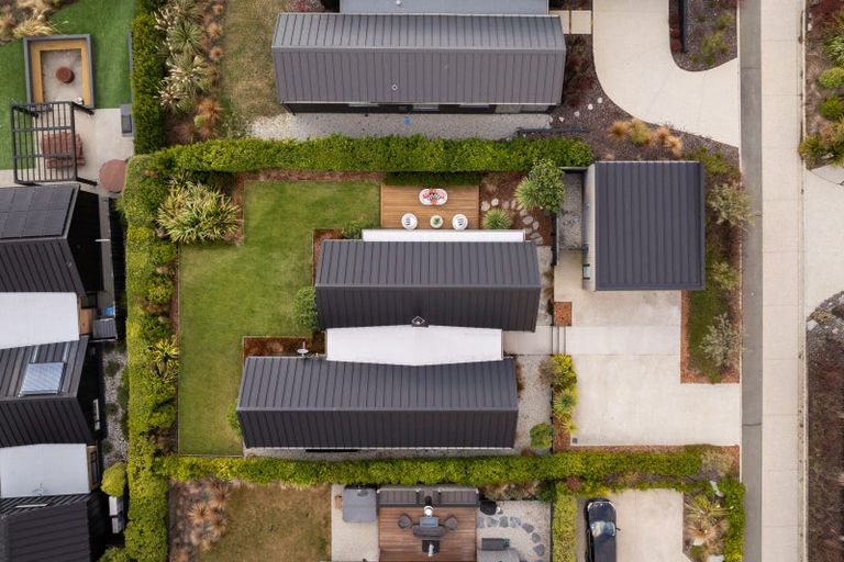 Photo of property in 1 Wanderer Lane, Jacks Point, Queenstown, 9371