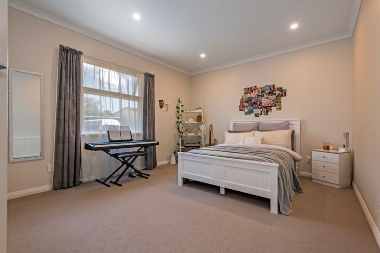 Photo of property in 85 Chelwood Street, Takaro, Palmerston North, 4412