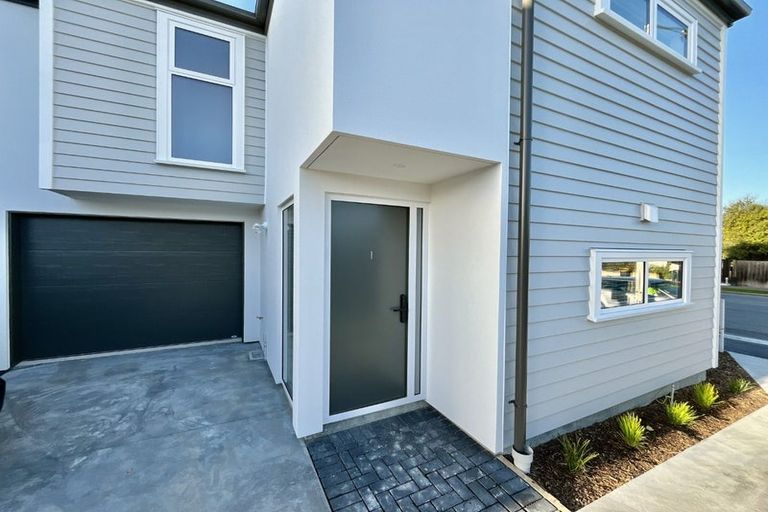 Photo of property in 1/677 Gloucester Street, Linwood, Christchurch, 8062