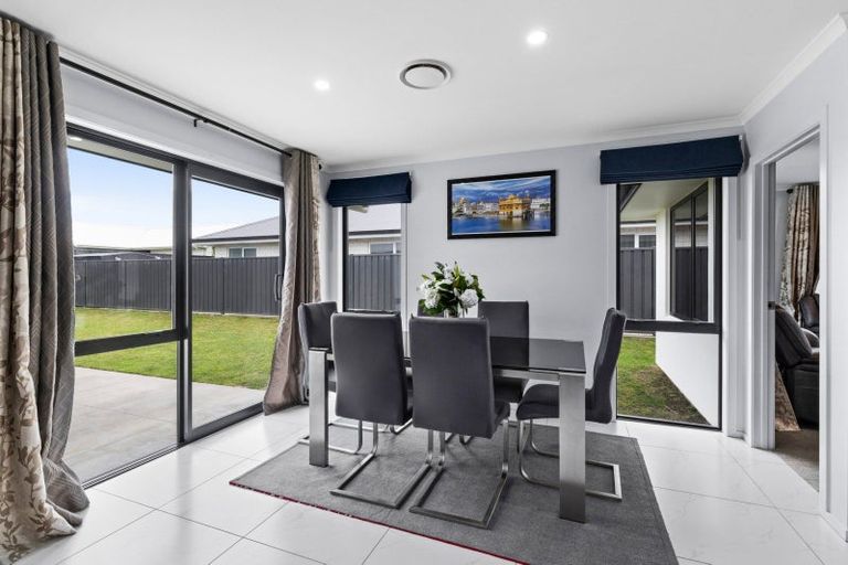 Photo of property in 29 Hikawera Drive, Frimley, Hastings, 4120