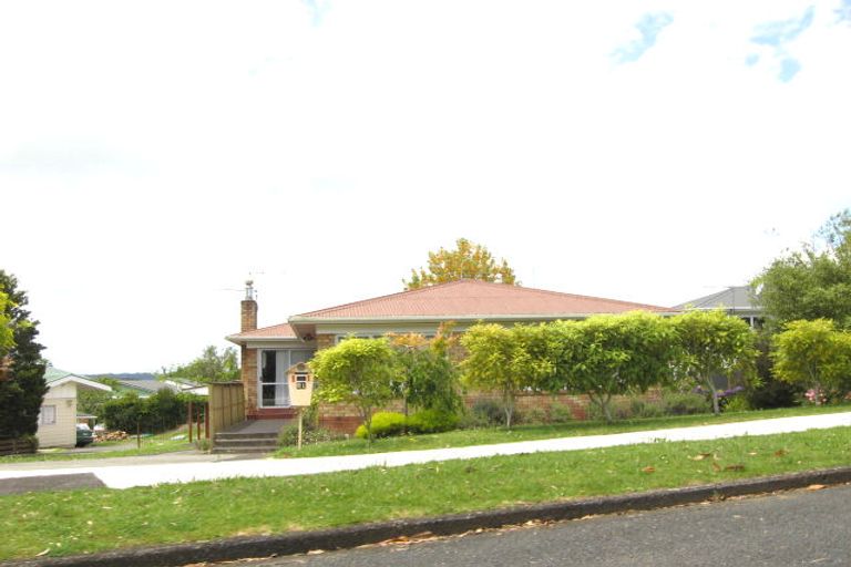 Photo of property in 21 Laurelwood Avenue, Pukekohe, 2120