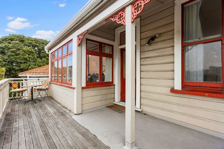 Photo of property in 130 Wallace Street, Mount Cook, Wellington, 6021