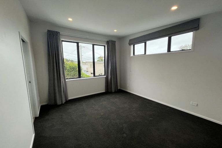 Photo of property in 78 Glenvar Road, Torbay, Auckland, 0630