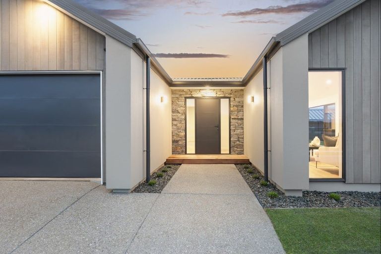 Photo of property in 9 Keown Street, Wanaka, 9305