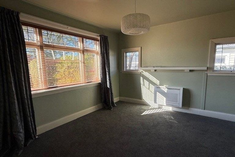 Photo of property in 11 Alpha Avenue, Strowan, Christchurch, 8052