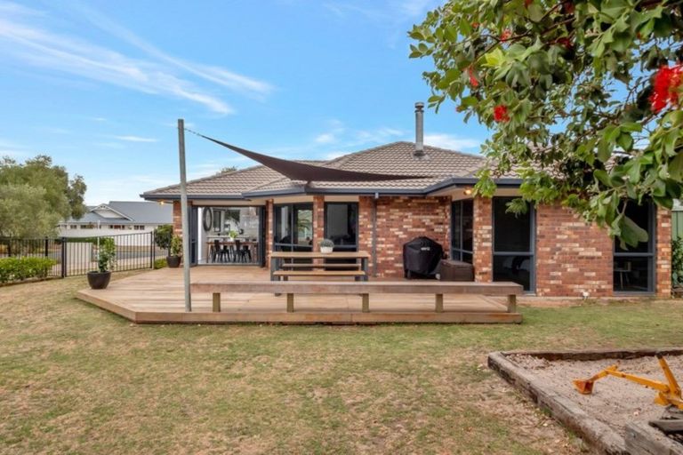 Photo of property in 14 Longview Drive, Papamoa Beach, Papamoa, 3118
