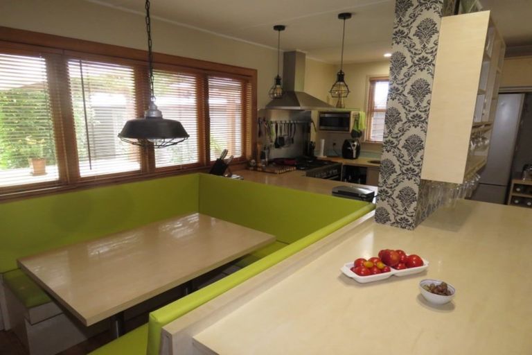 Photo of property in 137 Brougham Street, Westport, 7825