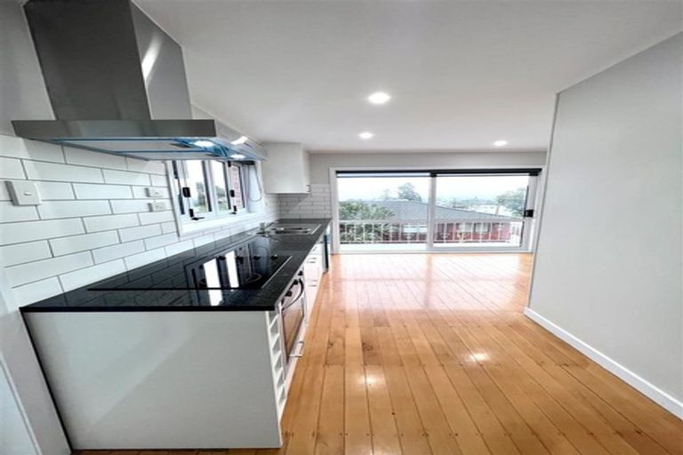 Photo of property in 117 Golf Road, New Lynn, Auckland, 0600