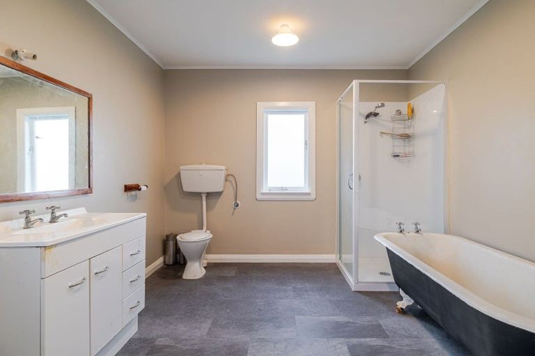 Photo of property in 136 Murphys Road, Pahiatua, 4982