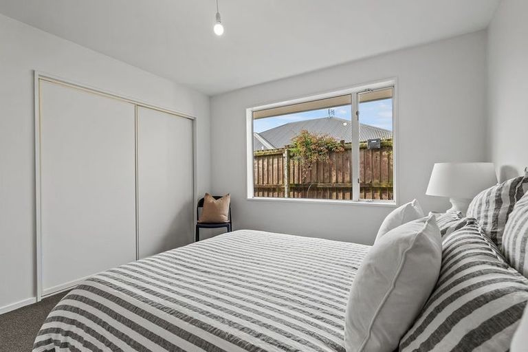 Photo of property in 2/9 Ruru Road, Linwood, Christchurch, 8062