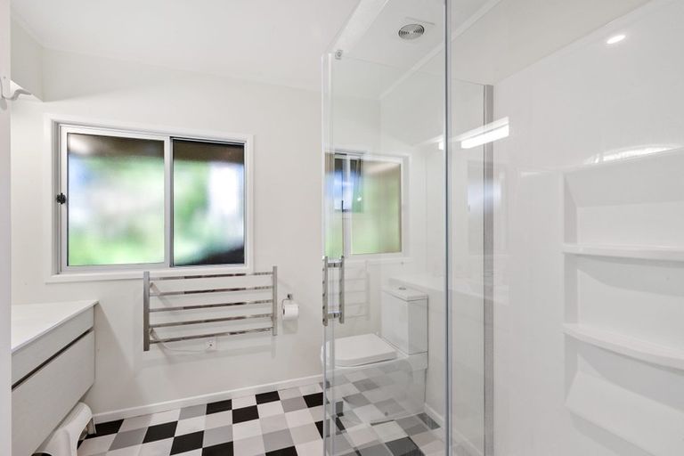 Photo of property in 27 Cotterell Street, Leigh, 0985