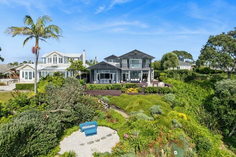 Photo of property in 20 Hamana Street, Narrow Neck, Auckland, 0622