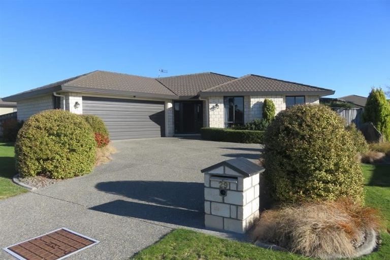 Photo of property in 29 Palmbrook Avenue, Havelock North, 4130
