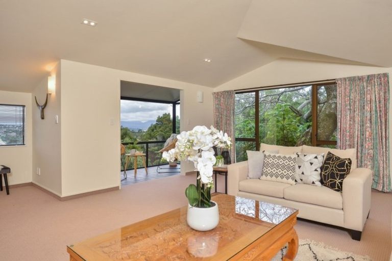 Photo of property in 23 Homewood Avenue, Karori, Wellington, 6012