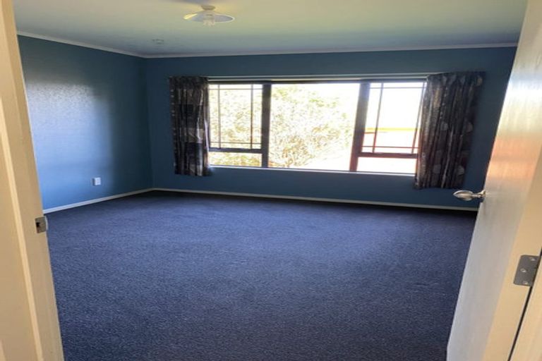 Photo of property in 81 Parnell Heights, Kelvin Grove, Palmerston North, 4414