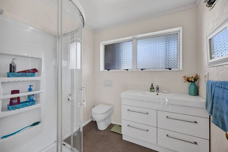 Photo of property in 29 Ngahere Street, Inglewood, 4330