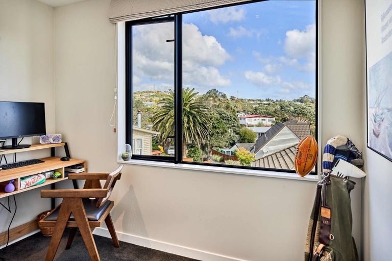 Photo of property in 6u9 Oswald Crescent, Paparangi, Wellington, 6037