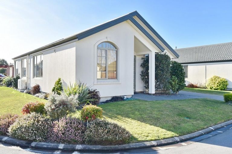 Photo of property in 47 Northwood Villas, Northwood, Christchurch, 8051
