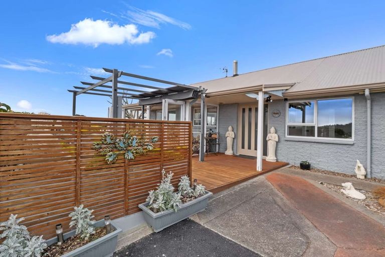 Photo of property in 33 Victoria Street, Foxton, 4814