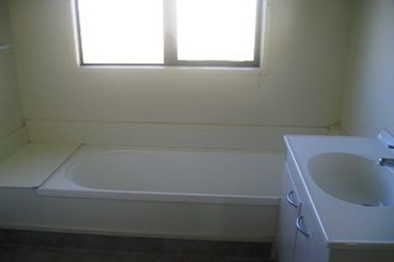 Photo of property in 1/7 Cambridge Road, Manurewa, Auckland, 2102