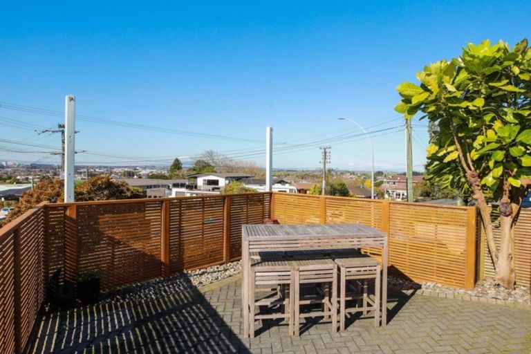 Photo of property in 67 Newcastle Road, Dinsdale, Hamilton, 3204