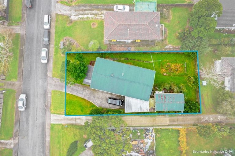 Photo of property in 20 Doone Place, Massey, Auckland, 0614