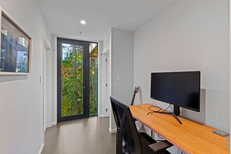 Photo of property in 1/49c Lancaster Road, Beach Haven, Auckland, 0626