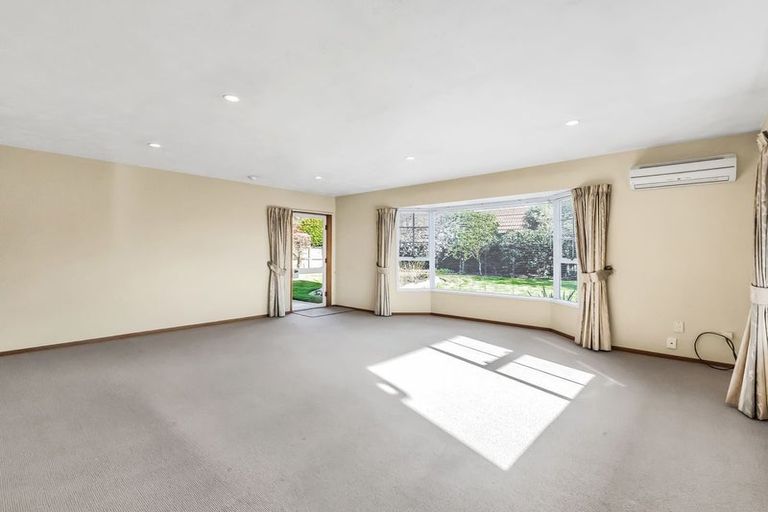 Photo of property in 3/12 Lagan Street, Belfast, Christchurch, 8051