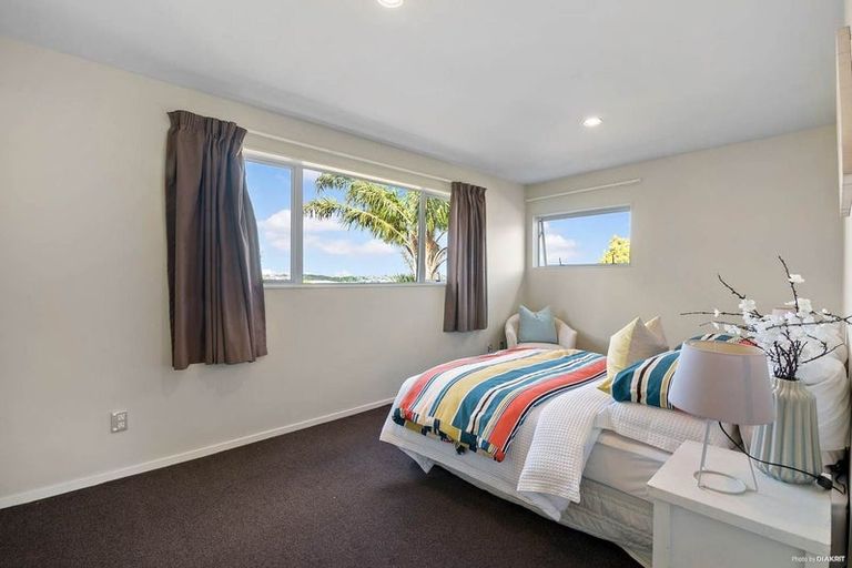 Photo of property in 40b Schnapper Rock Road, Schnapper Rock, Auckland, 0632