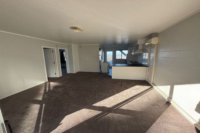 Photo of property in 1/132 London Street, Dunedin Central, Dunedin, 9016
