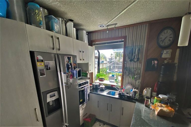 Photo of property in 8 Freyberg Avenue, Papatoetoe, Auckland, 2104