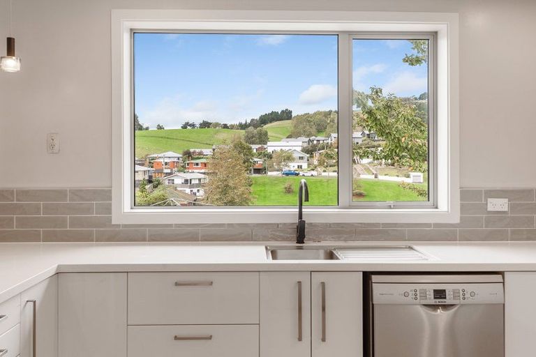Photo of property in 8 Weir Street, Green Island, Dunedin, 9018