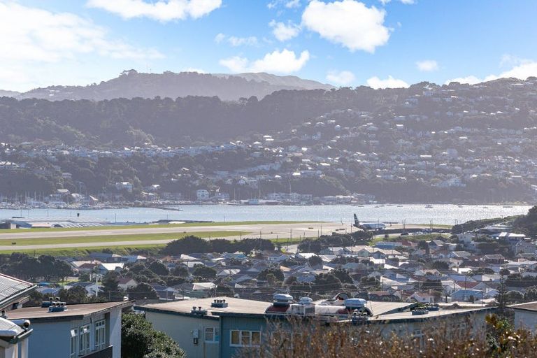 Photo of property in 12c Rahui Street, Strathmore Park, Wellington, 6022