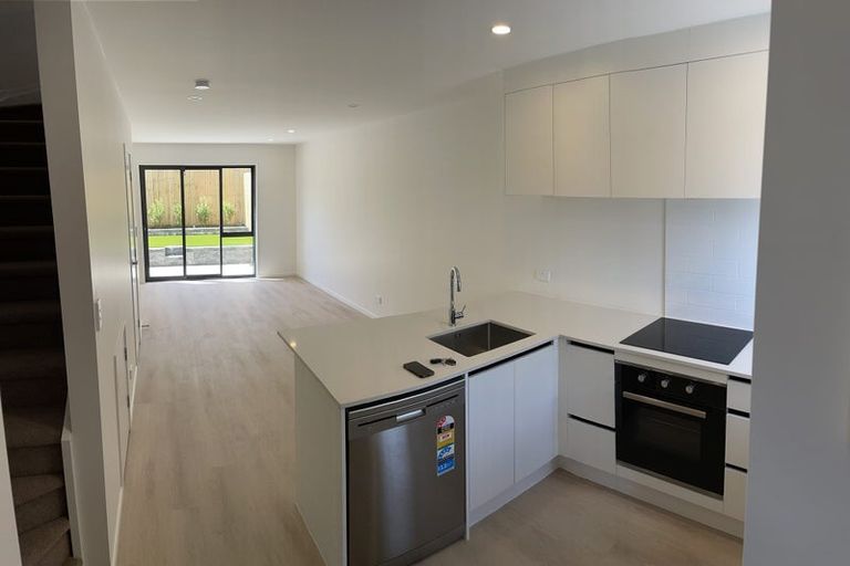 Photo of property in 6 Timata Lane, Favona, Auckland, 2024