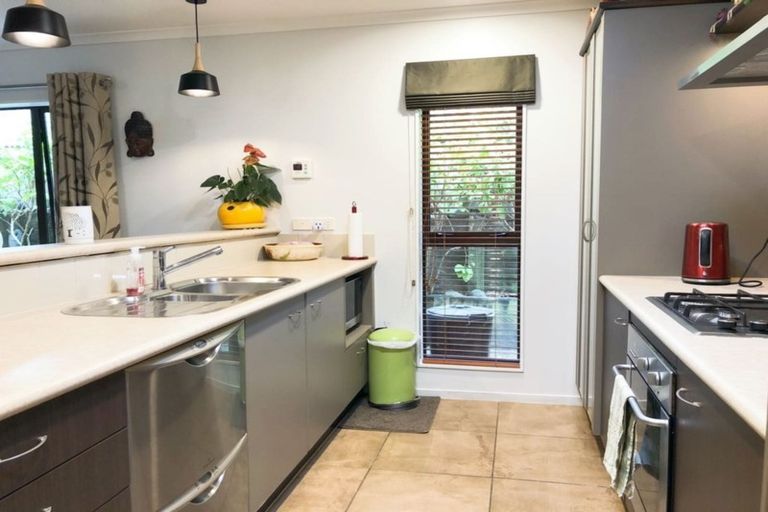 Photo of property in 73b Hillwell Drive, Henderson, Auckland, 0612