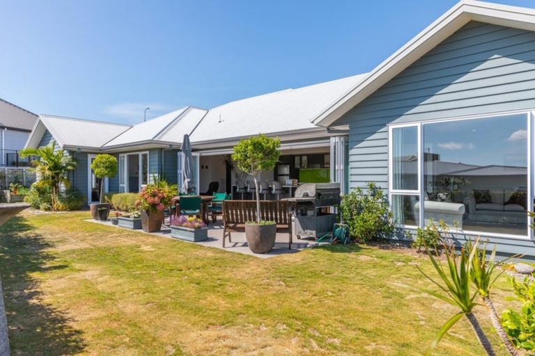 Photo of property in 1 Kirkhill Close, Bethlehem, Tauranga, 3110