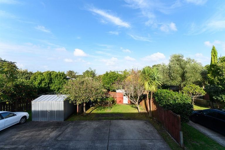 Photo of property in 1/38 Holland Road, Hillcrest, Auckland, 0627