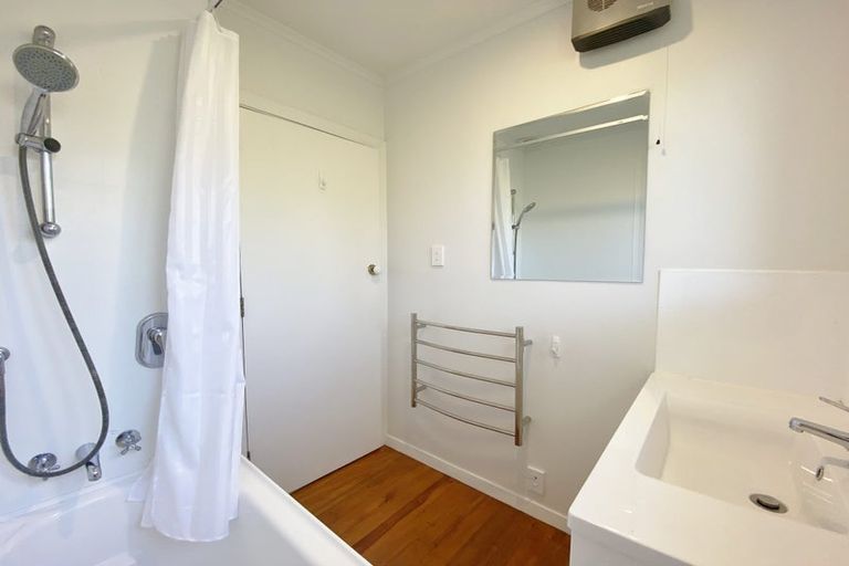 Photo of property in 8 Rollesby Street, Hoon Hay, Christchurch, 8025